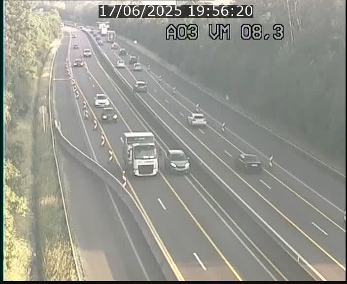 <h2>Traffic live webcam Luxembourg Bettembourg - A3 - BK 8.3 - direction France</h2>