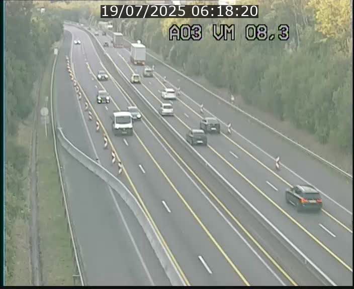 Traffic live webcam Luxembourg Bettembourg - A3 - BK 8.3 - direction France