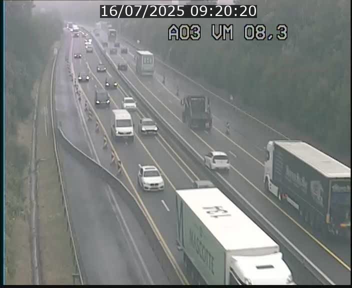 Traffic live webcam Luxembourg Bettembourg - A3 - BK 8.3 - direction France