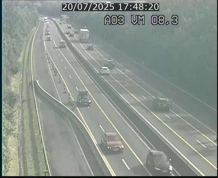 Traffic live webcam Luxembourg Bettembourg - A3 - BK 8.3 - direction France