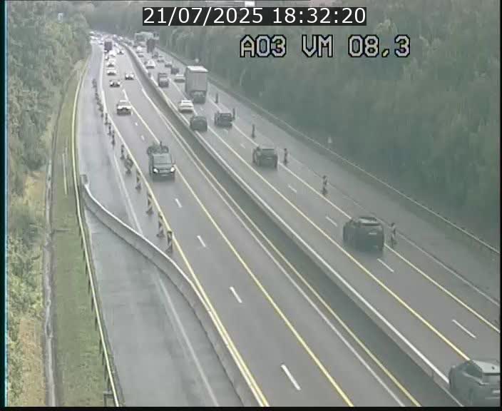 Traffic live webcam Luxembourg Bettembourg - A3 - BK 8.3 - direction France