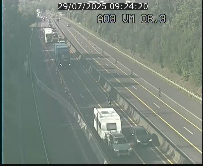 Traffic live webcam Luxembourg Bettembourg - A3 - BK 8.3 - direction France