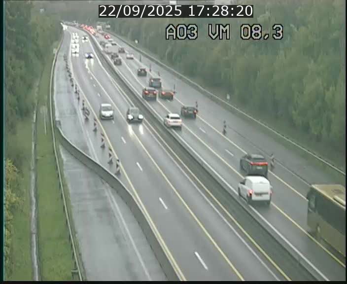 Traffic live webcam Luxembourg Bettembourg - A3 - BK 8.3 - direction France