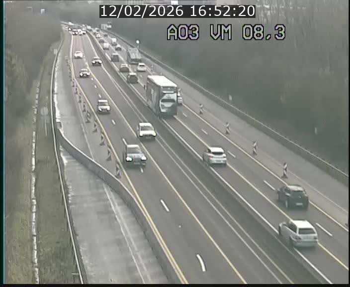 <h2>Traffic live webcam Luxembourg Bettembourg - A3 - BK 8.3 - direction France</h2>