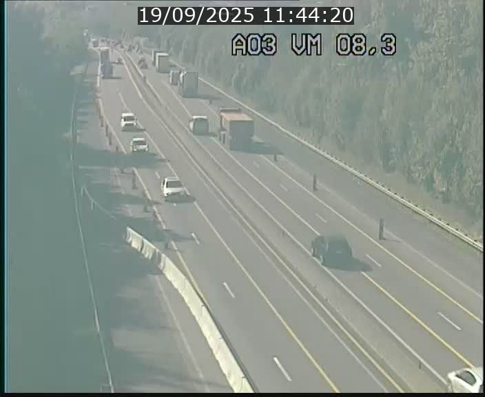 <h2>Traffic live webcam Luxembourg Bettembourg - A3 - BK 8.3 - direction France</h2>