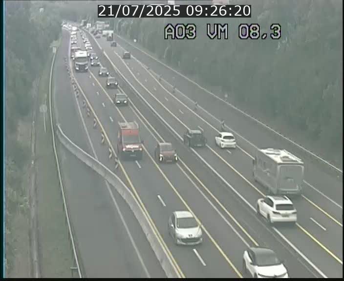 <h2>Traffic live webcam Luxembourg Bettembourg - A3 - BK 8.3 - direction France</h2>
