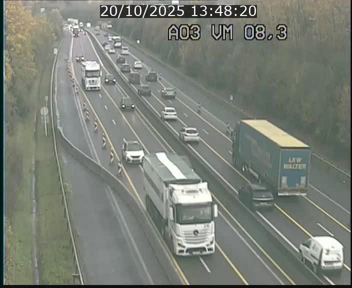 <h2>Traffic live webcam Luxembourg Bettembourg - A3 - BK 8.3 - direction France</h2>