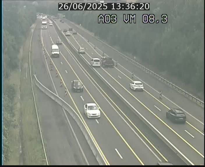 <h2>Traffic live webcam Luxembourg Bettembourg - A3 - BK 8.3 - direction France</h2>
