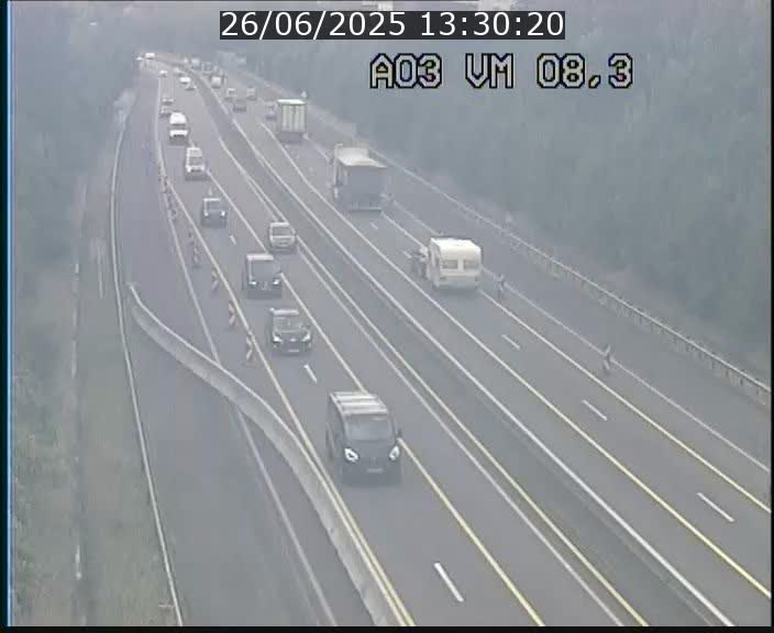 <h2>Traffic live webcam Luxembourg Bettembourg - A3 - BK 8.3 - direction France</h2>
