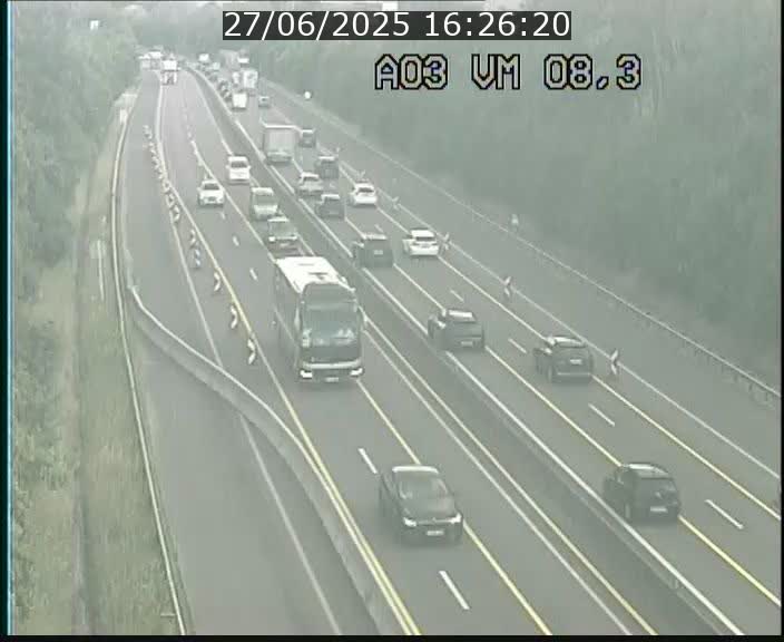 <h2>Traffic live webcam Luxembourg Bettembourg - A3 - BK 8.3 - direction France</h2>