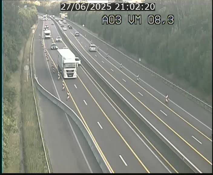 <h2>Traffic live webcam Luxembourg Bettembourg - A3 - BK 8.3 - direction France</h2>