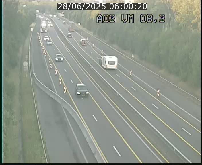 <h2>Traffic live webcam Luxembourg Bettembourg - A3 - BK 8.3 - direction France</h2>