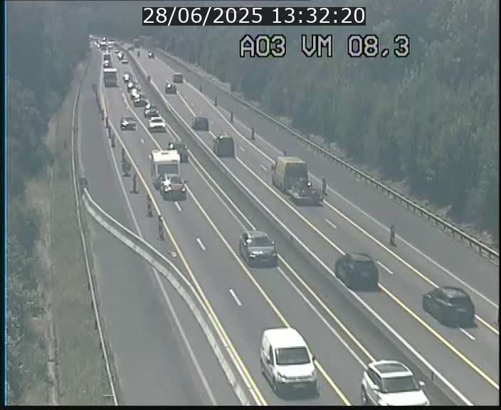 <h2>Traffic live webcam Luxembourg Bettembourg - A3 - BK 8.3 - direction France</h2>
