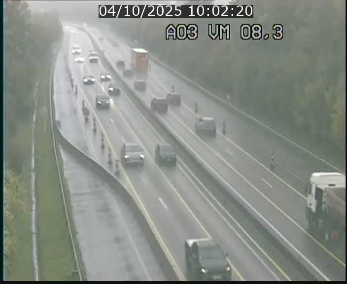<h2>Traffic live webcam Luxembourg Bettembourg - A3 - BK 8.3 - direction France</h2>