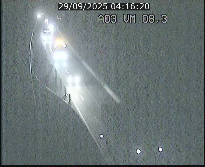 <h2>Traffic live webcam Luxembourg Bettembourg - A3 - BK 8.3 - direction France</h2>