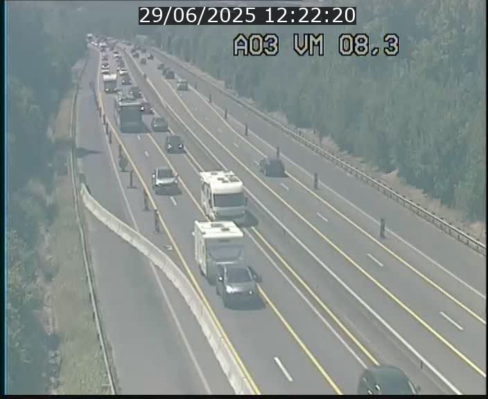 <h2>Traffic live webcam Luxembourg Bettembourg - A3 - BK 8.3 - direction France</h2>