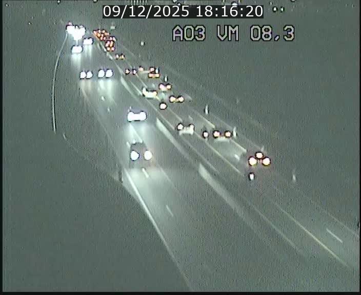 <h2>Traffic live webcam Luxembourg Bettembourg - A3 - BK 8.3 - direction France</h2>