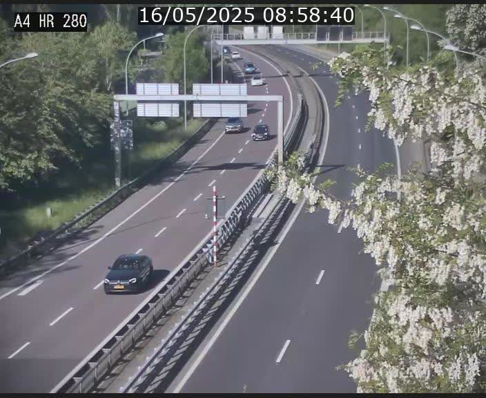 <h2>Webcam traffic A4 Luxembourg - BK 0.2 - P+R Bouillon (direction Luxembourg)</h2>