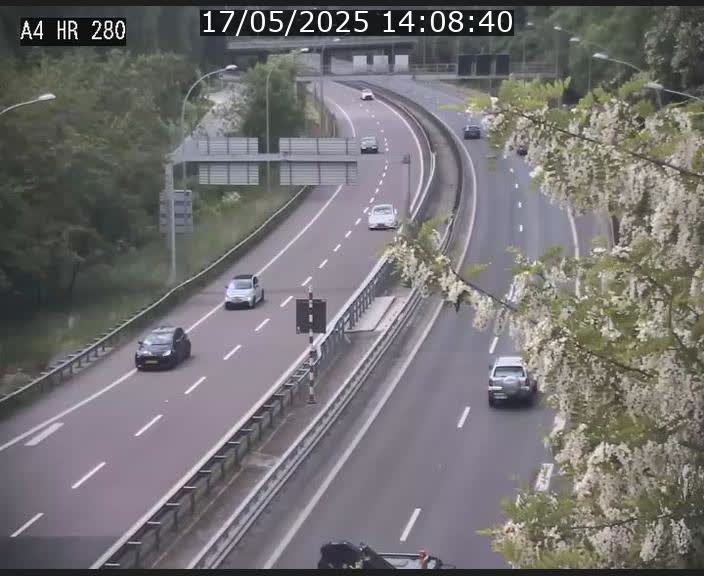 <h2>Webcam traffic A4 Luxembourg - BK 0.2 - P+R Bouillon (direction Luxembourg)</h2>