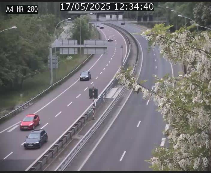 <h2>Webcam traffic A4 Luxembourg - BK 0.2 - P+R Bouillon (direction Luxembourg)</h2>