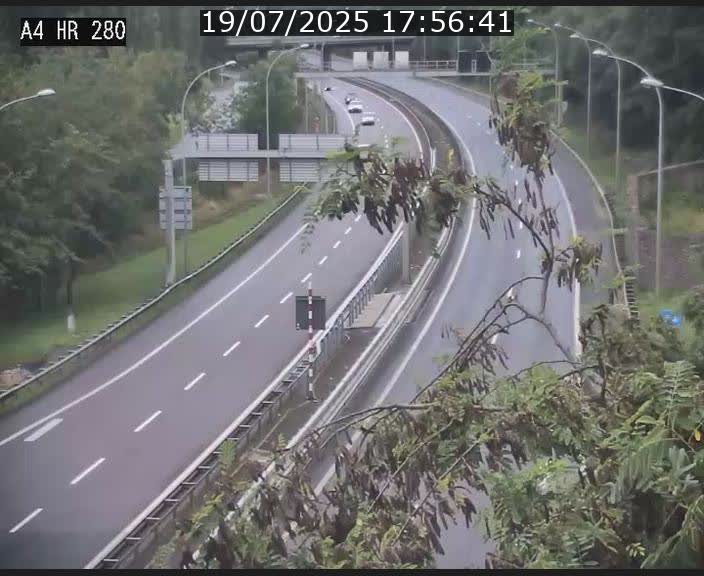 Webcam traffic A4 Luxembourg - BK 0.2 - P+R Bouillon (direction Luxembourg)