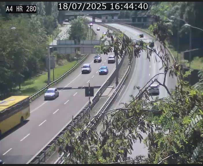 <h2>Webcam traffic A4 Luxembourg - BK 0.2 - P+R Bouillon (direction Luxembourg)</h2>