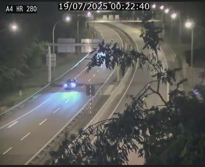 <h2>Webcam traffic A4 Luxembourg - BK 0.2 - P+R Bouillon (direction Luxembourg)</h2>