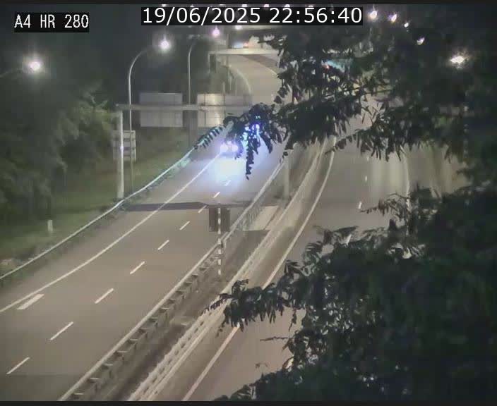 <h2>Webcam traffic A4 Luxembourg - BK 0.2 - P+R Bouillon (direction Luxembourg)</h2>