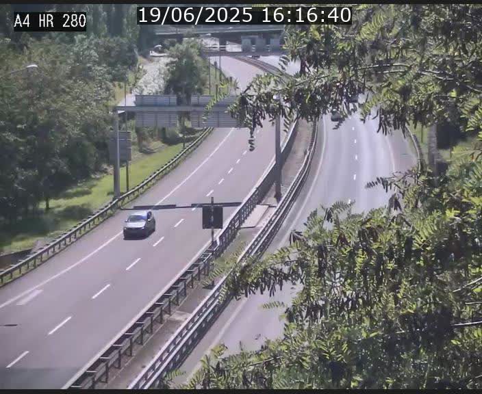 <h2>Webcam traffic A4 Luxembourg - BK 0.2 - P+R Bouillon (direction Luxembourg)</h2>
