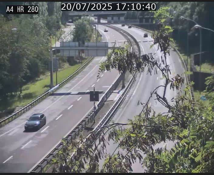 <h2>Webcam traffic A4 Luxembourg - BK 0.2 - P+R Bouillon (direction Luxembourg)</h2>