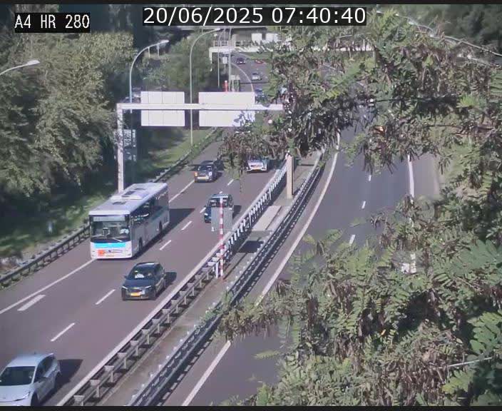 <h2>Webcam traffic A4 Luxembourg - BK 0.2 - P+R Bouillon (direction Luxembourg)</h2>