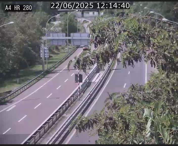 <h2>Webcam traffic A4 Luxembourg - BK 0.2 - P+R Bouillon (direction Luxembourg)</h2>