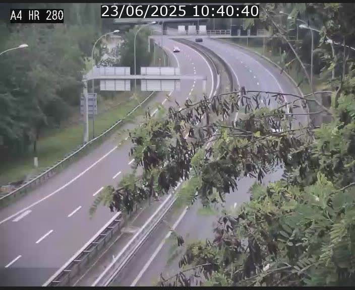 <h2>Webcam traffic A4 Luxembourg - BK 0.2 - P+R Bouillon (direction Luxembourg)</h2>