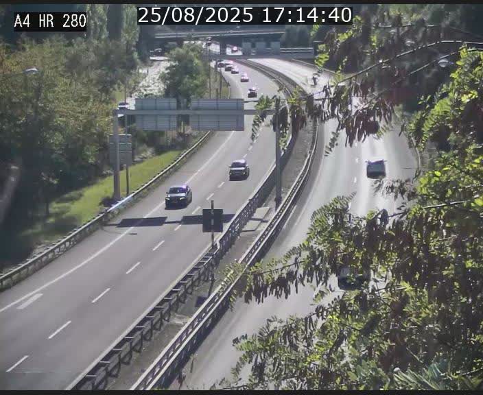 <h2>Webcam traffic A4 Luxembourg - BK 0.2 - P+R Bouillon (direction Luxembourg)</h2>
