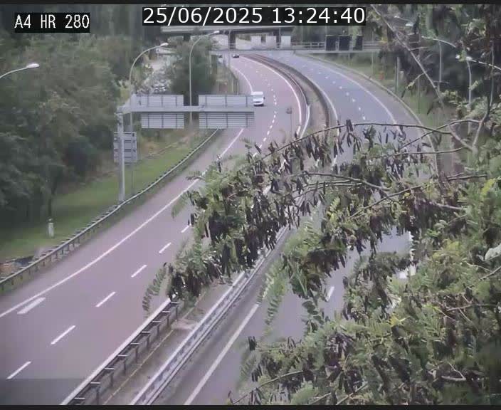 <h2>Webcam traffic A4 Luxembourg - BK 0.2 - P+R Bouillon (direction Luxembourg)</h2>