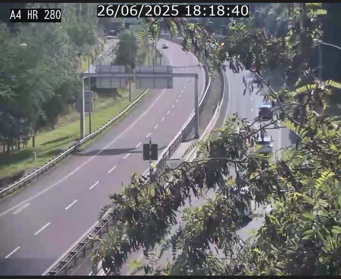<h2>Webcam traffic A4 Luxembourg - BK 0.2 - P+R Bouillon (direction Luxembourg)</h2>