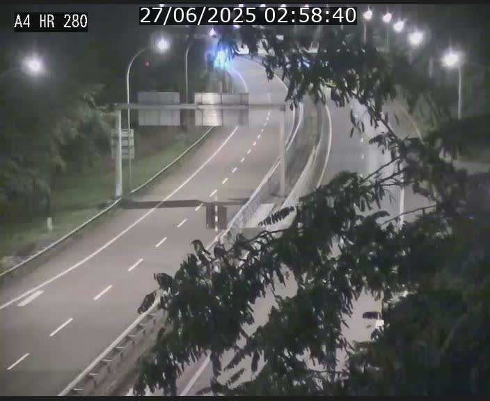 <h2>Webcam traffic A4 Luxembourg - BK 0.2 - P+R Bouillon (direction Luxembourg)</h2>