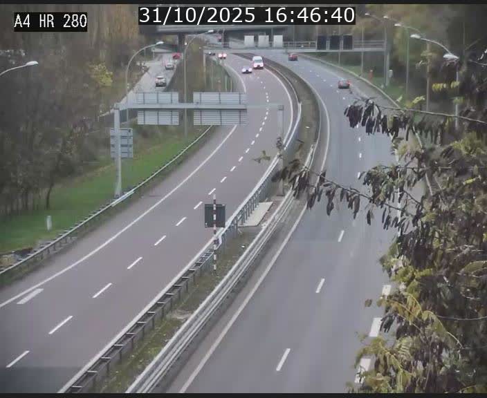 Webcam traffic A4 Luxembourg - BK 0.2 - P+R Bouillon (direction Luxembourg)