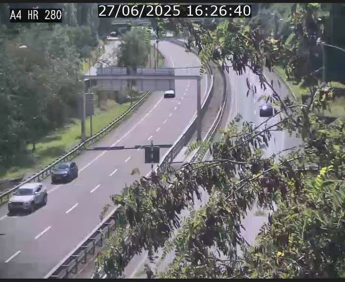 <h2>Webcam traffic A4 Luxembourg - BK 0.2 - P+R Bouillon (direction Luxembourg)</h2>