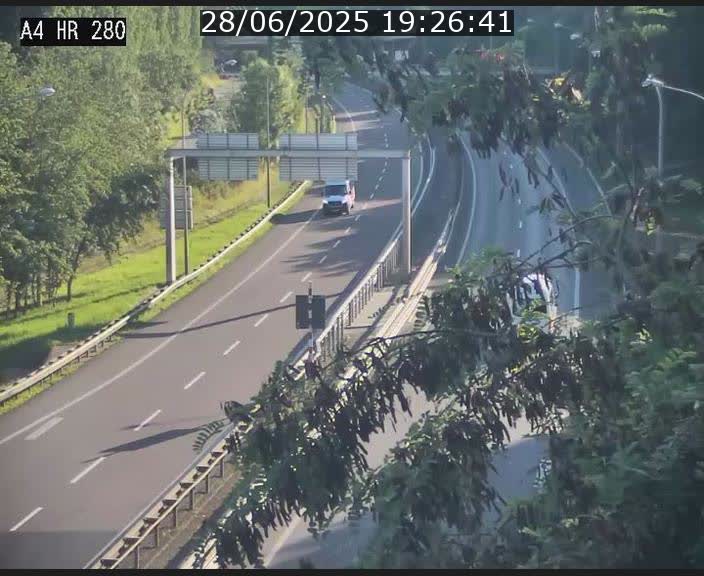 <h2>Webcam traffic A4 Luxembourg - BK 0.2 - P+R Bouillon (direction Luxembourg)</h2>