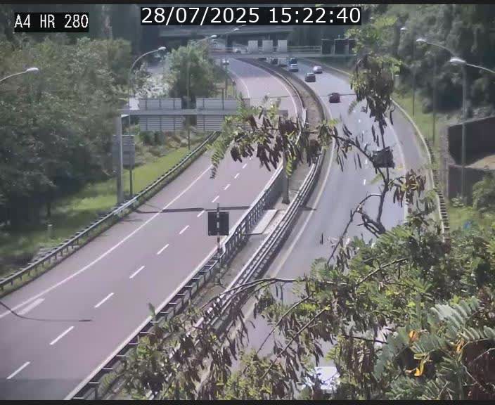 <h2>Webcam traffic A4 Luxembourg - BK 0.2 - P+R Bouillon (direction Luxembourg)</h2>