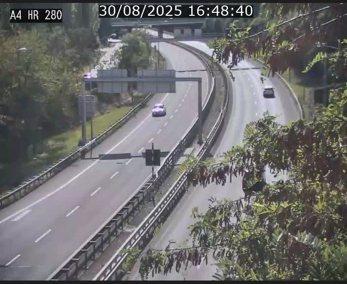 <h2>Webcam traffic A4 Luxembourg - BK 0.2 - P+R Bouillon (direction Luxembourg)</h2>