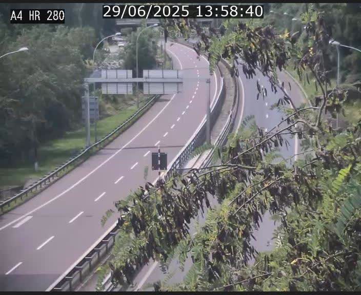<h2>Webcam traffic A4 Luxembourg - BK 0.2 - P+R Bouillon (direction Luxembourg)</h2>