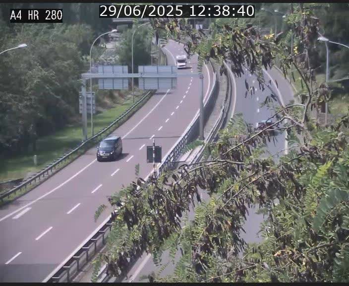 <h2>Webcam traffic A4 Luxembourg - BK 0.2 - P+R Bouillon (direction Luxembourg)</h2>