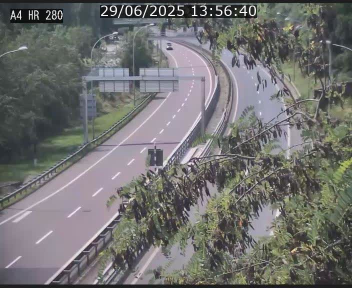 <h2>Webcam traffic A4 Luxembourg - BK 0.2 - P+R Bouillon (direction Luxembourg)</h2>