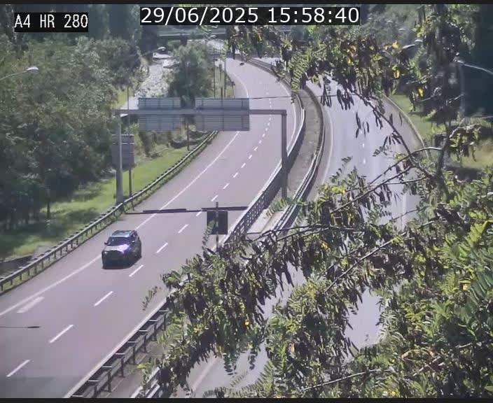 <h2>Webcam traffic A4 Luxembourg - BK 0.2 - P+R Bouillon (direction Luxembourg)</h2>