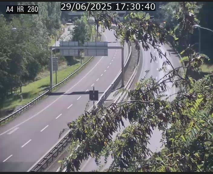 <h2>Webcam traffic A4 Luxembourg - BK 0.2 - P+R Bouillon (direction Luxembourg)</h2>