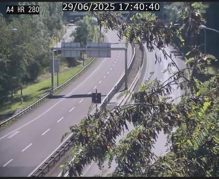 <h2>Webcam traffic A4 Luxembourg - BK 0.2 - P+R Bouillon (direction Luxembourg)</h2>