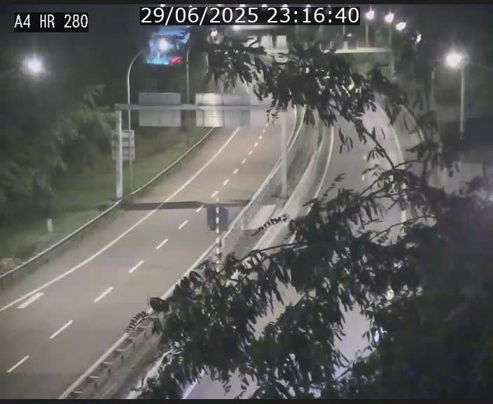 <h2>Webcam traffic A4 Luxembourg - BK 0.2 - P+R Bouillon (direction Luxembourg)</h2>