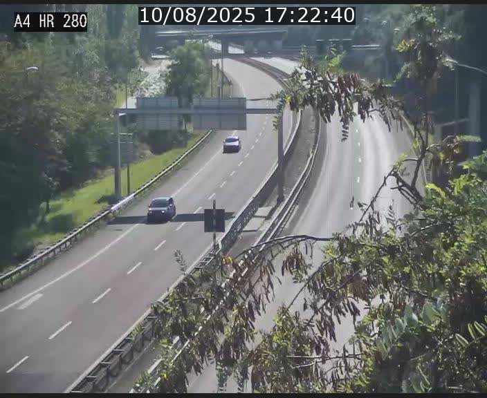 <h2>Webcam traffic A4 Luxembourg - BK 0.2 - P+R Bouillon (direction Luxembourg)</h2>